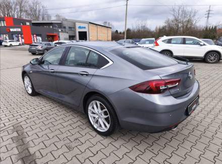 Opel - Insignia