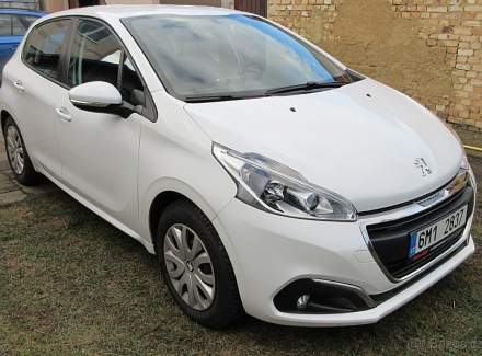 Peugeot - 208
