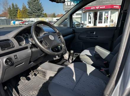 Volkswagen - Sharan