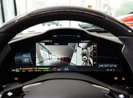 Ferrari - SF90 Stradale