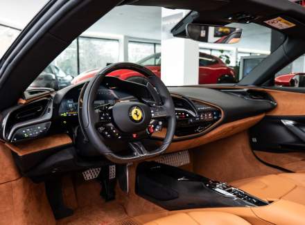 Ferrari - SF90 Stradale