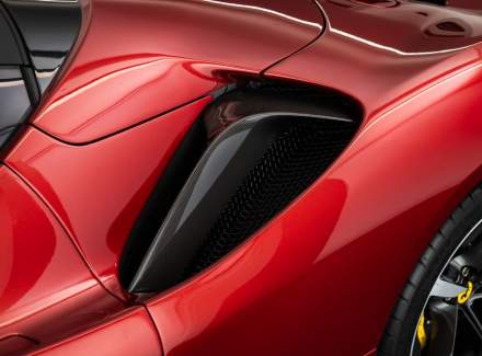 Ferrari - SF90 Stradale