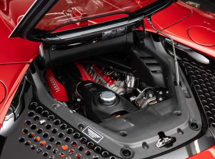 Ferrari - SF90 Stradale