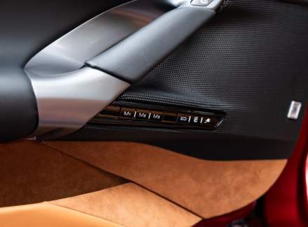 Ferrari - SF90 Stradale