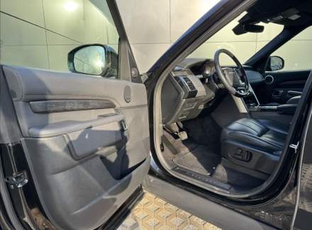 Land Rover - Discovery