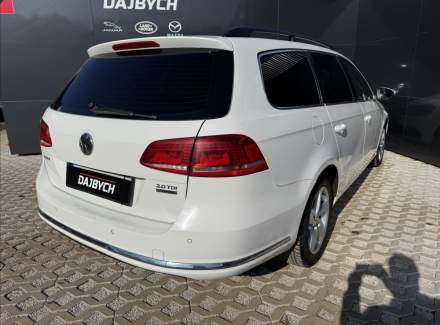 Volkswagen - Passat