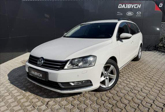 Volkswagen - Passat