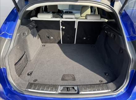Jaguar - F-Pace