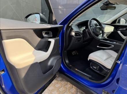 Jaguar - F-Pace