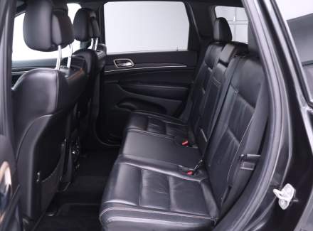Jeep - Grand Cherokee