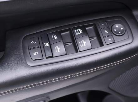 Jeep - Grand Cherokee