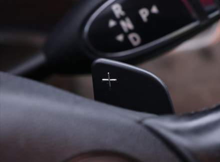 Mercedes-Benz - E-class