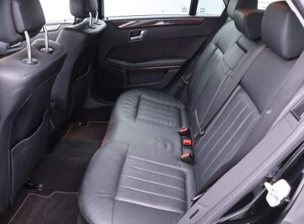 Mercedes-Benz - E-class