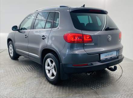 Volkswagen - Tiguan
