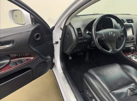 Lexus - GS