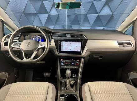 Volkswagen - Touran