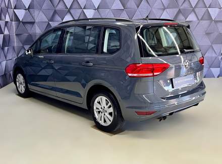 Volkswagen - Touran