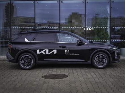 Kia - K4