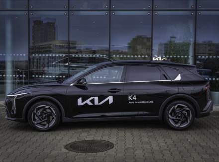 Kia - K4