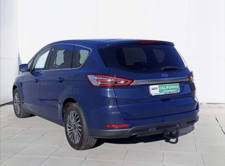 Ford - S-MAX