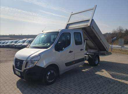 Nissan - NV400