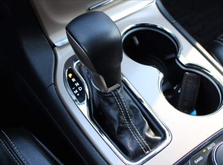 Jeep - Grand Cherokee