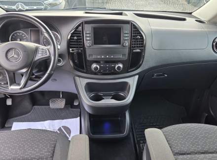 Mercedes-Benz - Vito