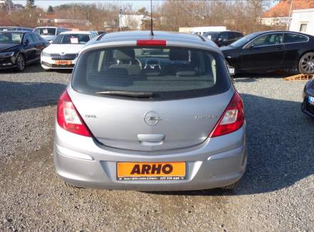 Opel - Corsa