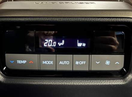 Toyota - Land Cruiser