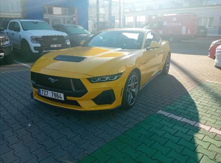 Ford - Mustang