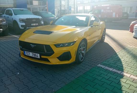 Ford - Mustang