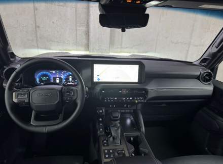 Toyota - Land Cruiser