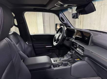 Toyota - Land Cruiser