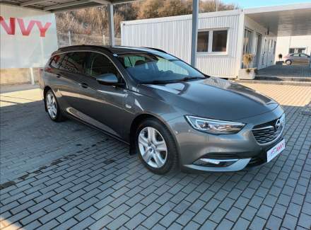 Opel - Insignia