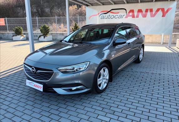 Opel - Insignia