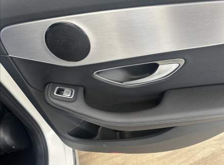 Mercedes-Benz - C-class