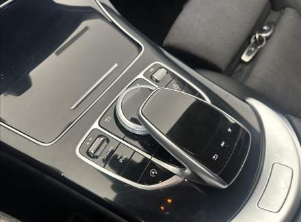 Mercedes-Benz - C-class