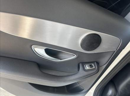 Mercedes-Benz - C-class