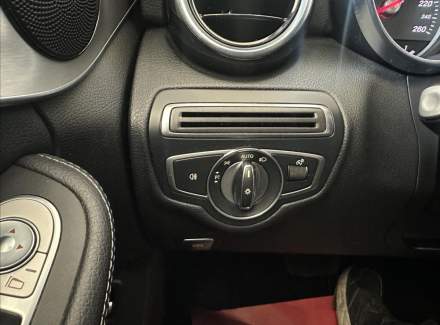 Mercedes-Benz - C-class