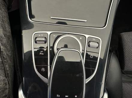 Mercedes-Benz - C-class