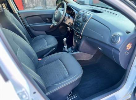 Dacia - Sandero