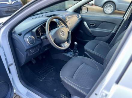 Dacia - Sandero
