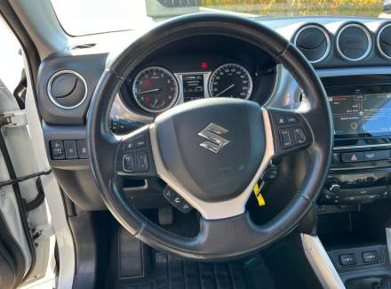 Suzuki - Vitara