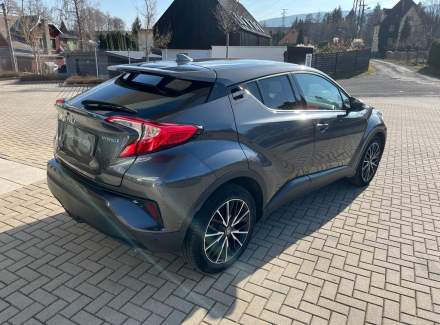 Toyota - C-HR