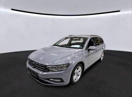 Volkswagen - Passat