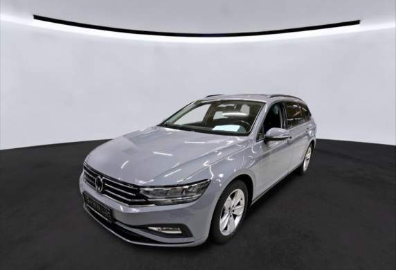 Volkswagen - Passat