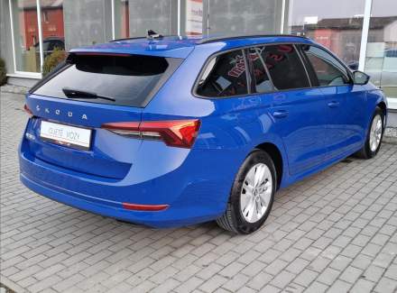 Škoda - Octavia