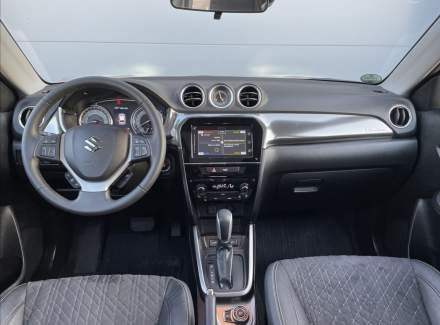 Suzuki - Vitara