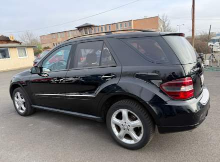 Mercedes-Benz - M-class