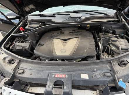 Mercedes-Benz - M-class